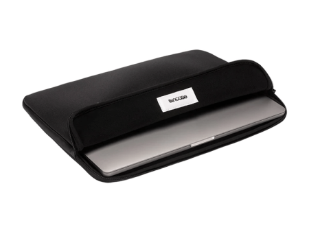 Carcasa Incase Classic para MBP MBA 13 – Negro Online