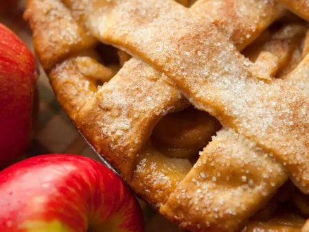 Apple Pie Hot on Sale